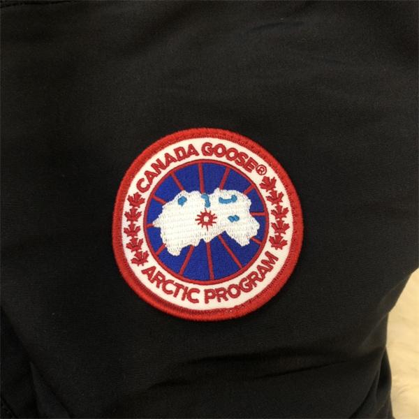 高品質 人気 2025❤ カナダグース CANADA GOOSE ダウンジャケットコピー  高レベルの保温性ブランド コピー 激安(日本最大級)