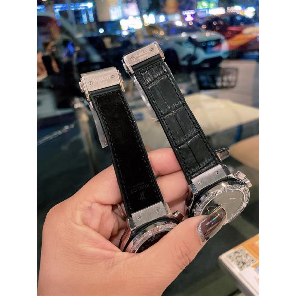 ウブロ時計コピー クラシック フュージョンクロノグラフ 541NX1171LR1104 ブラック文字盤 メンズ 腕時計 新品 通販ショッピング