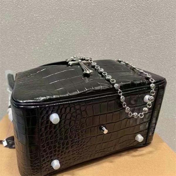 2025新作CHROME HEARTS クロムハーツ コピー 光沢感が満点のバッグブランド コピー 激安(日本最大級)