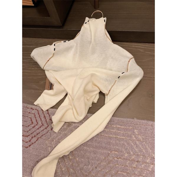 大人の可愛さを引き立て  バーバリーセーターコピー BURBERRY2025人気定番_ブランド激安通販 専門店