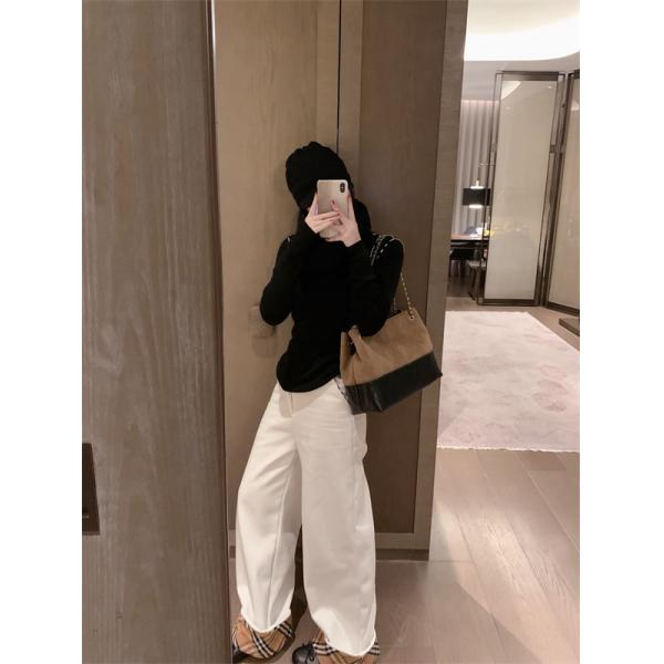 白色ズボンBURBERRY 2025トレンド新商品 大人っぽく着こなせる バーバリー_スーパーコピーブランド激安通販 専門店