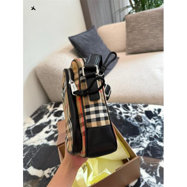 2025 ◆モデル愛用◆  バーバリー ショルダーバッグコピー BURBERRY 斜め掛けバッグ 激安通販 専門店