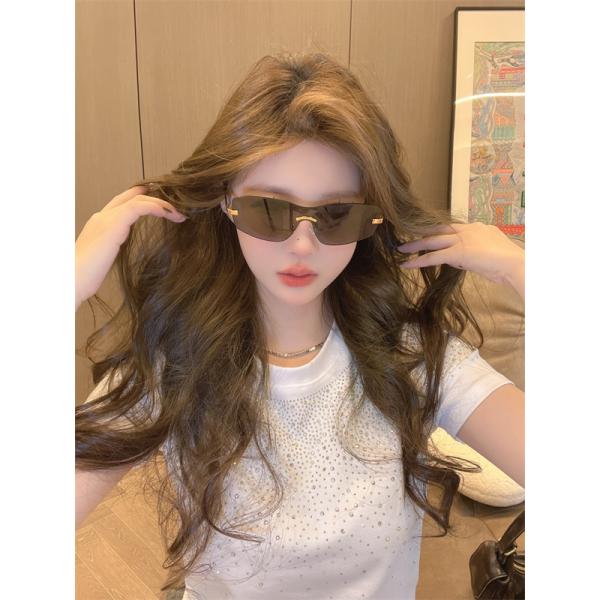 スタイルアップ効果 2025春夏 バーバリーサングラスコピー BURBERRY ファッション_ブランド激安通販 専門店 99-01-145