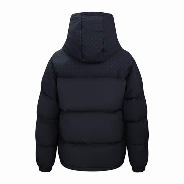 動きやすく楽チンなスタイル 　ルイ ヴィトン ダウンコピー LOUIS VUITTON　秋冬の色味が叶える華やかコーデ_ブランド コピー 激安(日本最大級)