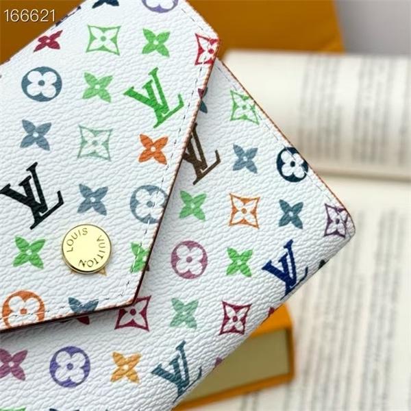お洒落な存在感 大絶賛！ 2025春夏 ルイ ヴィトン 財布コピー LOUIS VUITTON_ブランド コピー 激安(日本最大級)