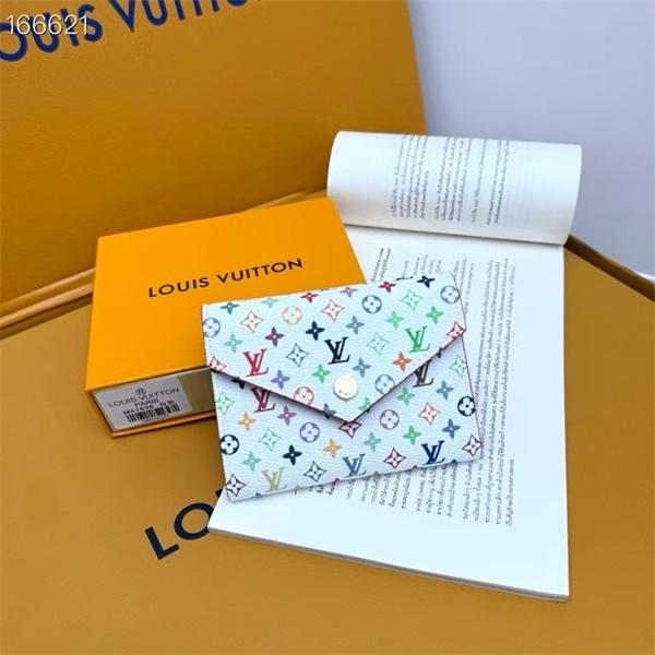 お洒落な存在感 大絶賛！ 2025春夏 ルイ ヴィトン 財布コピー LOUIS VUITTON_ブランド コピー 激安(日本最大級)
