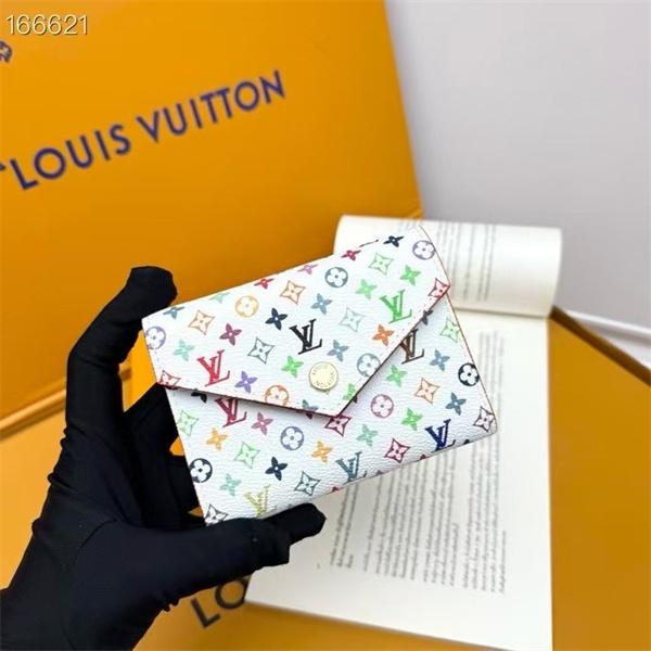 お洒落な存在感 大絶賛！ 2025春夏 ルイ ヴィトン 財布コピー LOUIS VUITTON_ブランド コピー 激安(日本最大級)