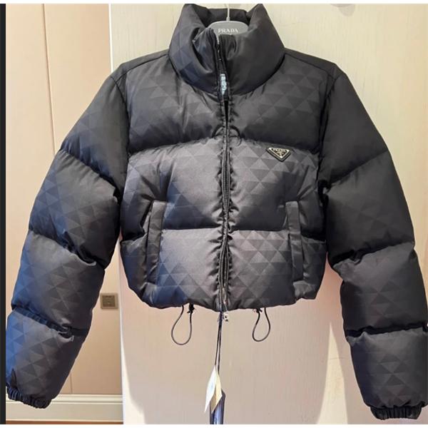 今季流行　セール2025春夏 PRADA プラダダウンジャケットコピー レディースブランド激安通販 専門店