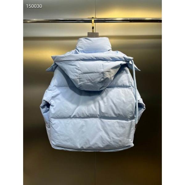 冬のファッションAMI PARISアミ パリス　ダウンジャケットコピー　スマートな印象にレディースダウンコート　ブランド コピー 激安(日本最大級)