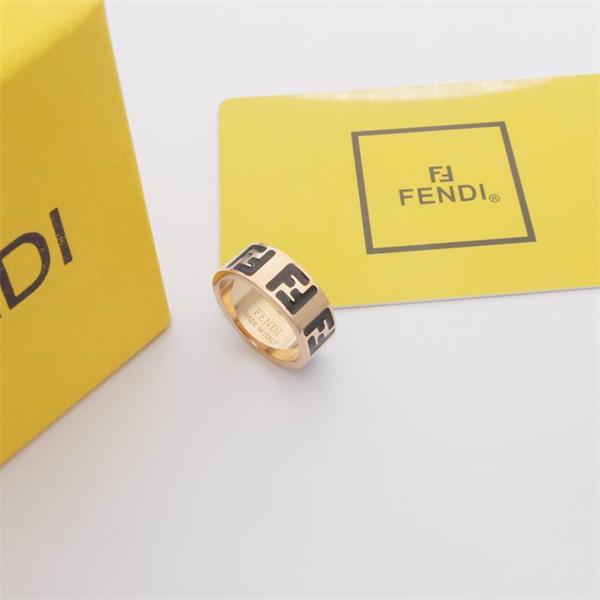 着こなしの幅が広がる フェンディピアス コピー FENDI  激安(日本最大級)