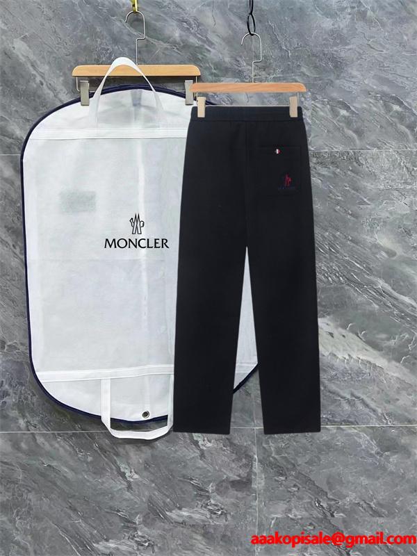 注目 ブラック ジップポケット仕様 実用性抜群 トレンド最前線 モンクレール コピー Moncler スウェットパンツ