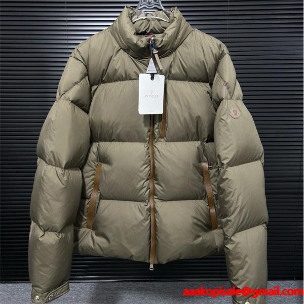 カーキ 上品ミリタリーテイスト 防寒力強化モデル 上質素材 MONCLER モンクレール コピー ダウンジャケット