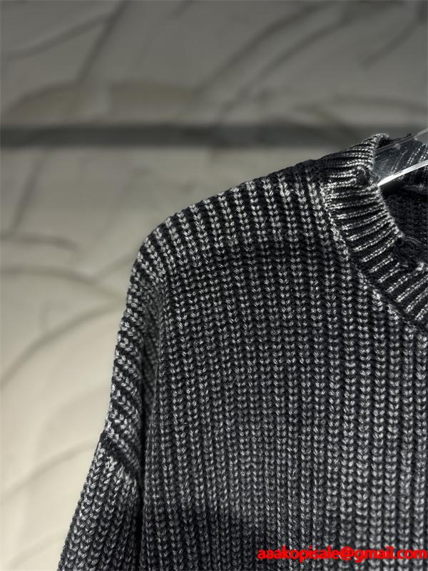 注目の新作 2025秋冬対応 ダメージ加工 プレミアム STONE ISLAND ストーンアイランド コピー ニットセーター