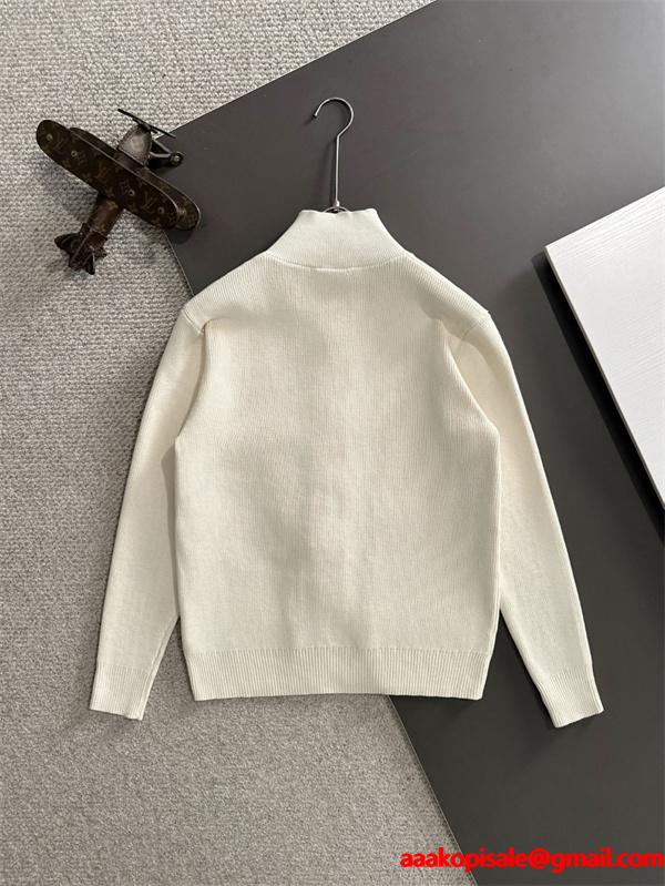 バーバリー コピー BURBERRY プレミアム感満載 2025新登場 ホワイト 秋冬 上質ニットカーディガン