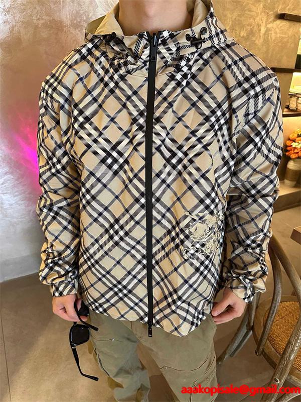 バーバリー コピー BURBERRY 期間限定 2025秋冬注目 カーキ 防風フードジャケット