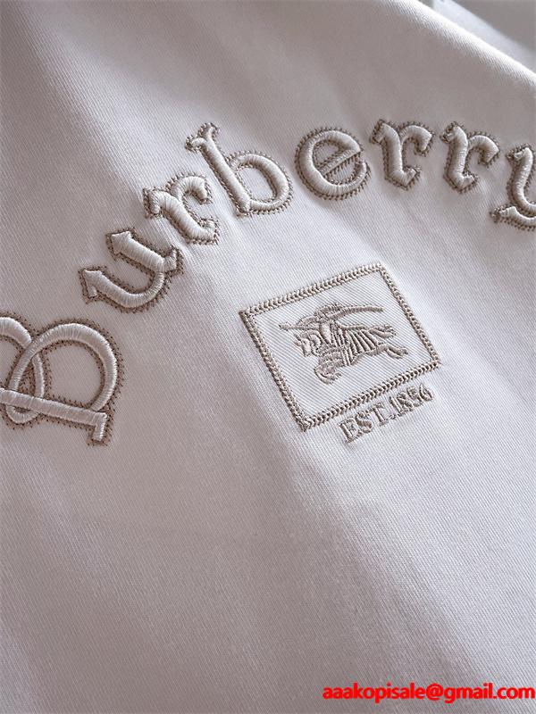 トレンド必至 バーバリー コピー BURBERRY 2025秋冬 ブラック ロゴ刺繍 長袖Tシャツ