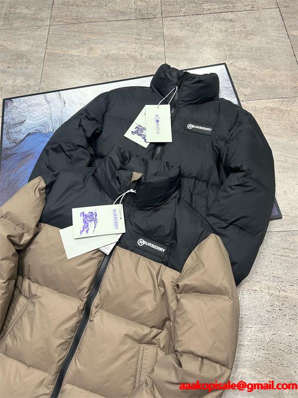 入手困難 2025秋冬 ブラック＆カーキ 保温 バーバリー コピー BURBERRY ダウンジャケット