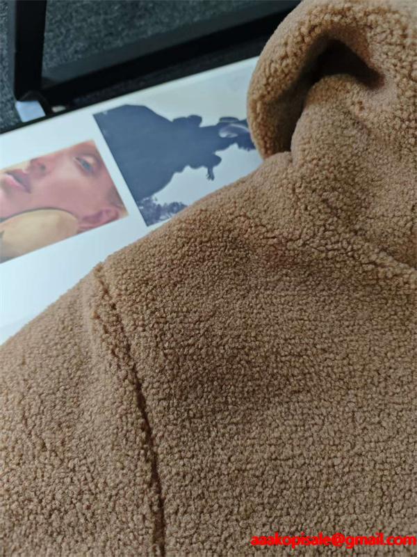 快適感重視 2025秋冬温か素材 キャメル ジャケット バーバリー コピー BURBERRY