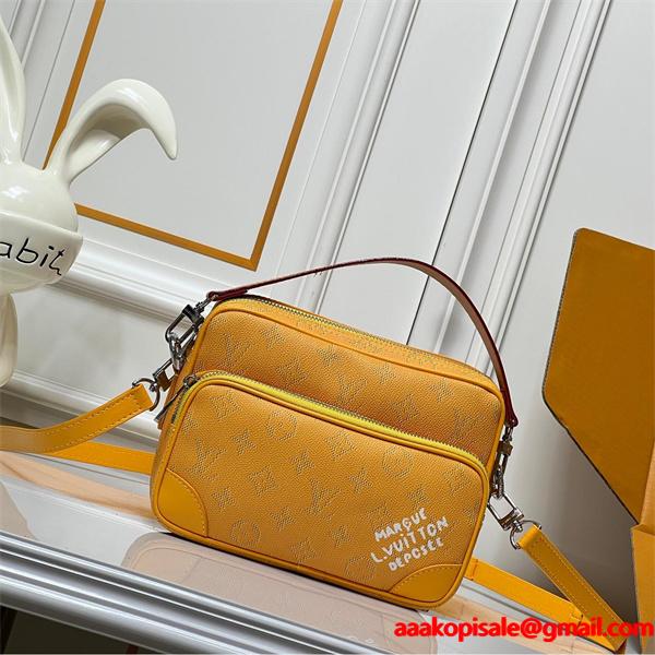 注目必至 カラフル映え 軽快 カメラバッグ LOUIS VUITTON ルイヴィトン コピー