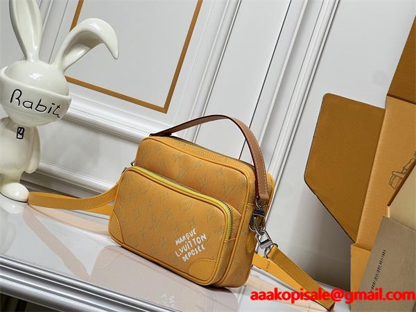 注目必至 カラフル映え 軽快 カメラバッグ LOUIS VUITTON ルイヴィトン コピー