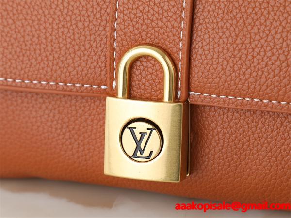 LOUIS VUITTON ルイヴィトン コピー 上質仕上げ モード系 エレガント ショルダーバッグ