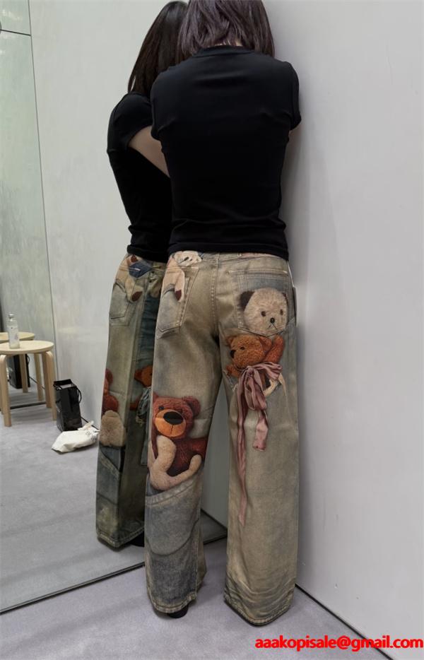 Acne Studios 激安 FW25 1981 テディベア 3Dプリント デニムパンツ 低腰 ワイドレッグ ユニセックス カジュアルデニム