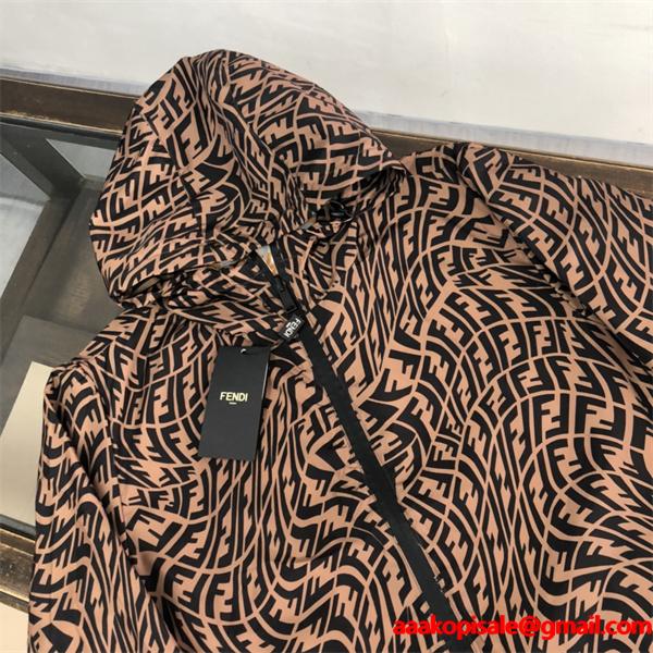 FENDI フェンディ コピー 冬仕様 FF迷彩風 リバーシブル ジャケット 2025秋冬 売れ筋