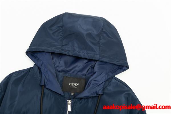 2025秋冬必須 ネイビー切替 ロゴ ジャケット 数量限定 FENDI フェンディ コピー