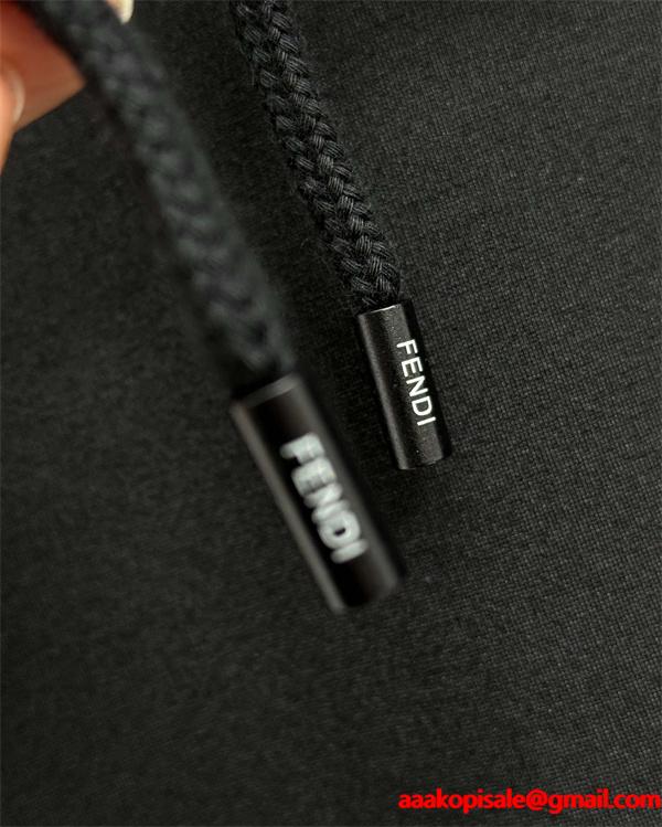 保温仕様 モンスターアイ ジップ FENDI フェンディ コピー パーカー プレミアム