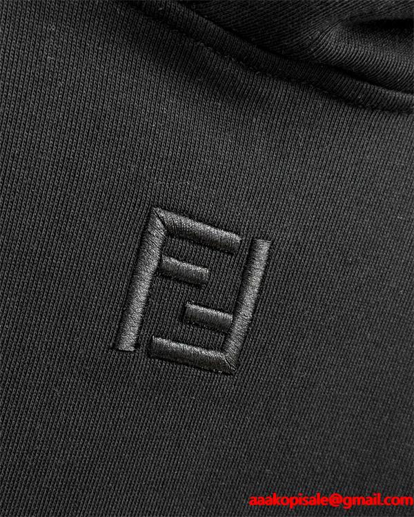 2025秋冬定番 FENDI フェンディ コピー ホワイトロゴ パーカー 新着 希少