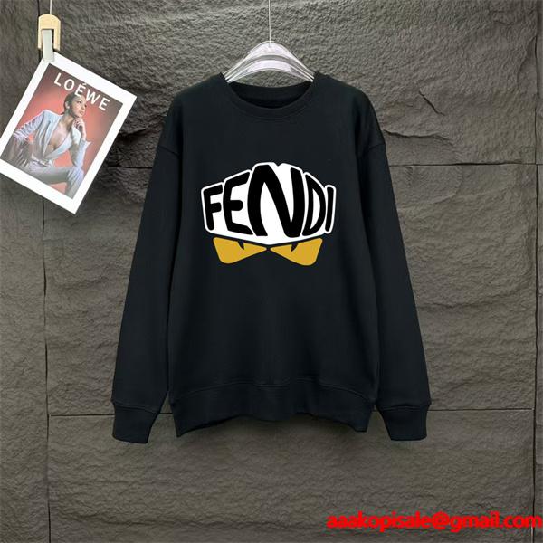 2025秋冬先取り・ゆったり快適 FENDIロゴ パーカー おすすめ FENDI フェンディ コピー