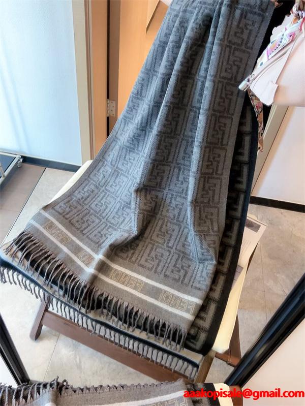  FENDI フェンディ コピー2025秋冬注目度UP・ライトタッチショール 売れ筋ランキング