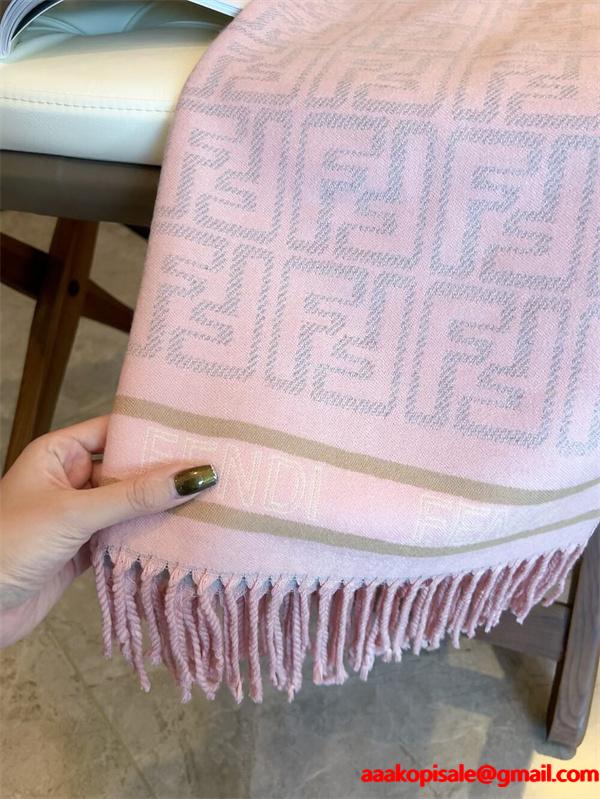 2025秋冬先取り・スウィート柔彩ストール FENDI フェンディ スーパーコピー人気セレクト