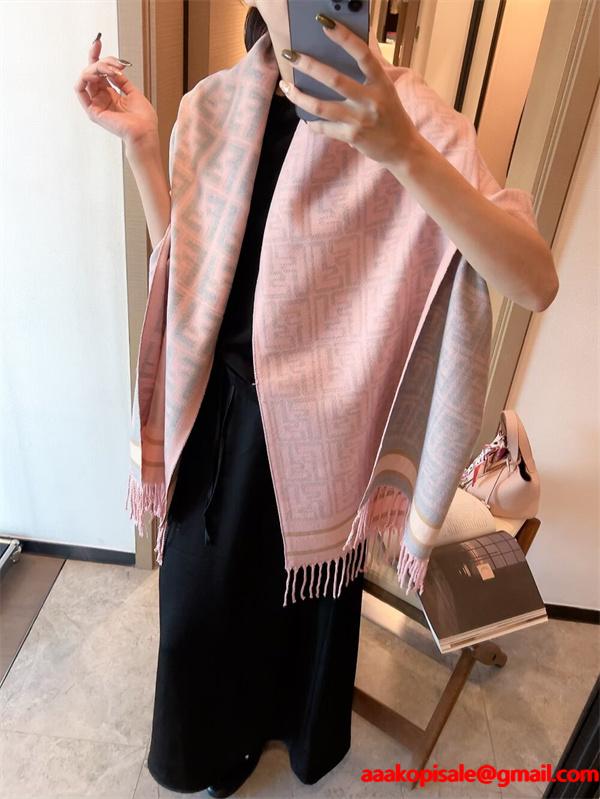 2025秋冬先取り・スウィート柔彩ストール FENDI フェンディ スーパーコピー人気セレクト