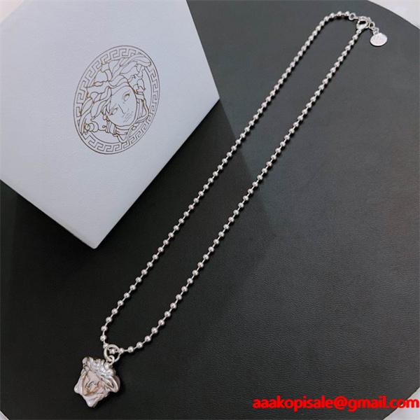 激安❤Versace❤ヴェルサーチネックレスコピー❤2025-2026コレクション 上質素材 圧倒的存在感