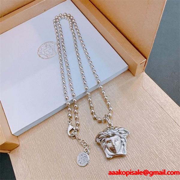 激安❤Versace❤ヴェルサーチネックレスコピー❤2025-2026コレクション 上質素材 圧倒的存在感