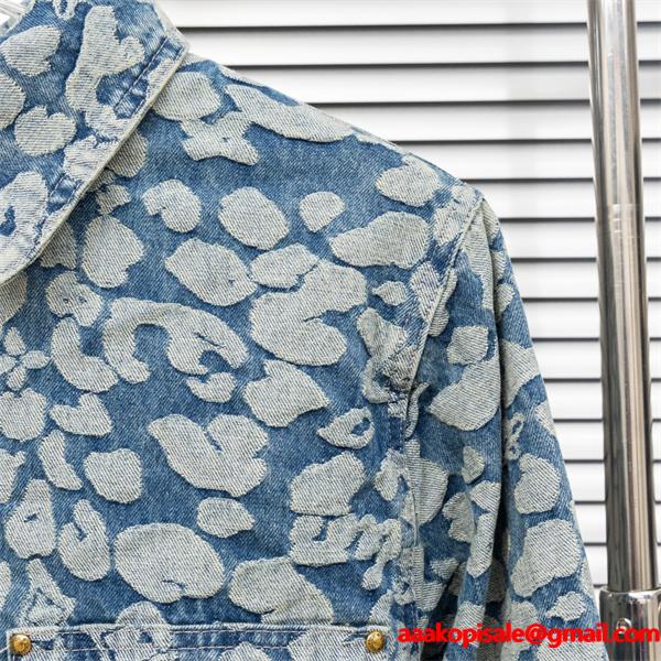 LOUIS VUITTON ルイヴィトン スーパーコピー 2025秋冬 上質感 軽やかデザイン ブルー デニムシャツ 注目