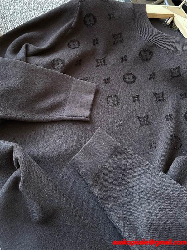 2025秋冬 保温性抜群 シックな風合い ブラック ニットトップス LOUIS VUITTON ルイヴィトン コピー 