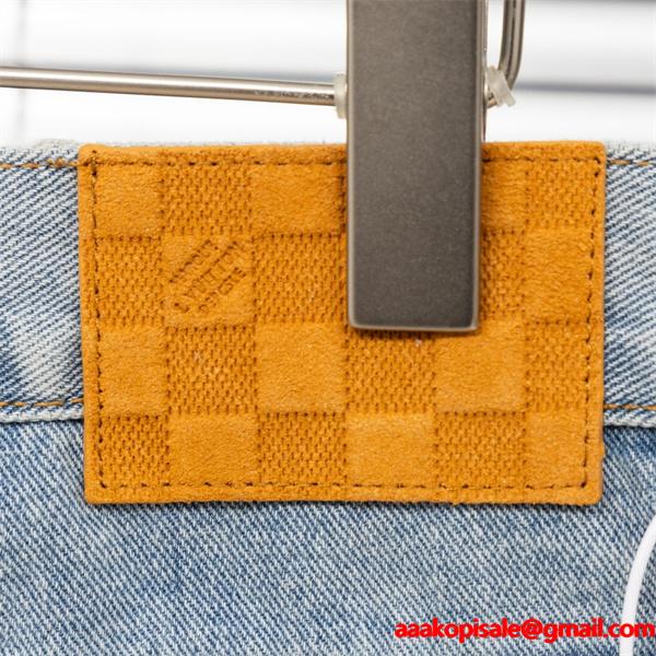 2025秋冬おすすめ ライトブルー 上品 透明感 ストレート LOUIS VUITTON ルイヴィトン コピー デニム