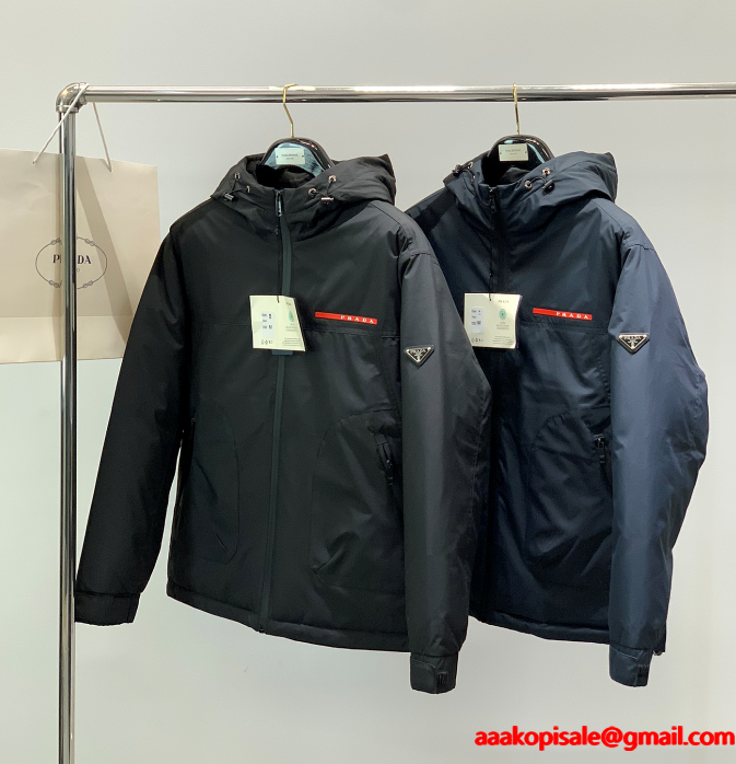 ☆大注目☆Prada プラダダウンジャケットコピー保温性抜群2025-2026流行秋冬トレンド上品