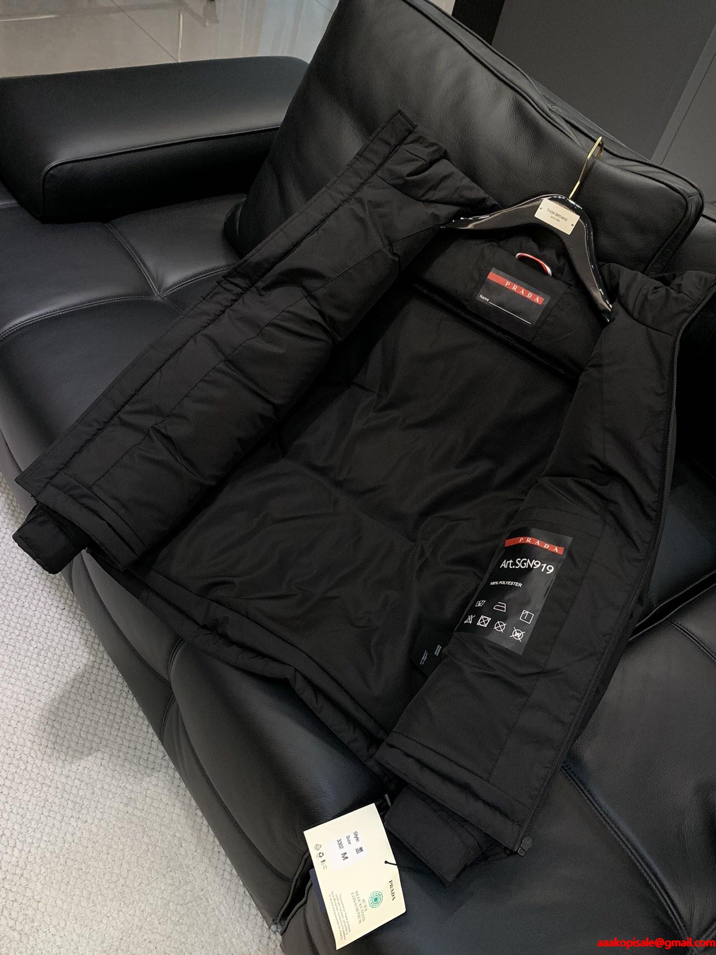 ☆大注目☆Prada プラダダウンジャケットコピー保温性抜群2025-2026流行秋冬トレンド上品