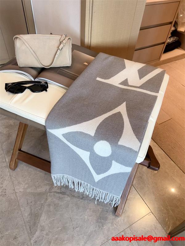 LOUIS VUITTON ルイヴィトン コピー ライトグレー 2025秋冬新作・洗練モダン マフラー
