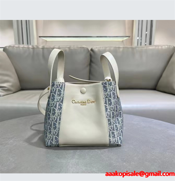 ☆トレンド新作☆DIOR Signatureディオールショルダーバッグコピー 大容量お手頃カジュアル大人っぽく上品