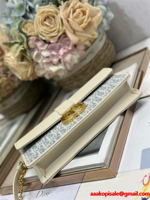 30 Montaigne Top Handle ☆ディオールショルダーバッグコピー☆ 新作レディースファッション逸品