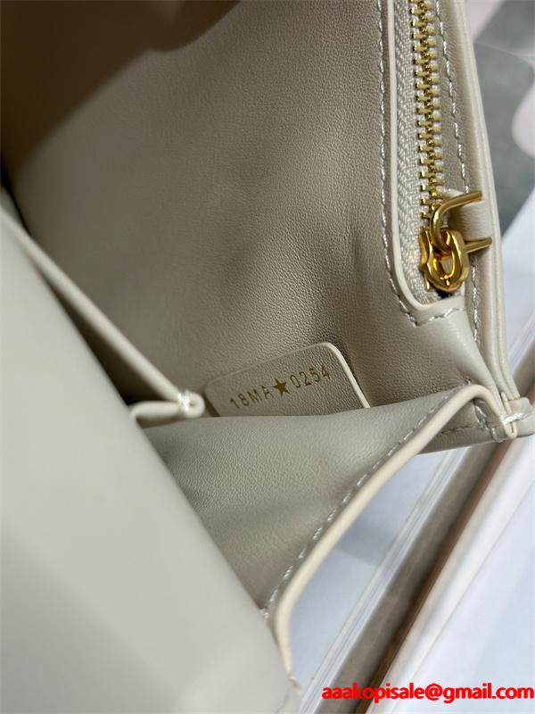 30 Montaigne Top Handle ☆ディオールショルダーバッグコピー☆ 新作レディースファッション逸品