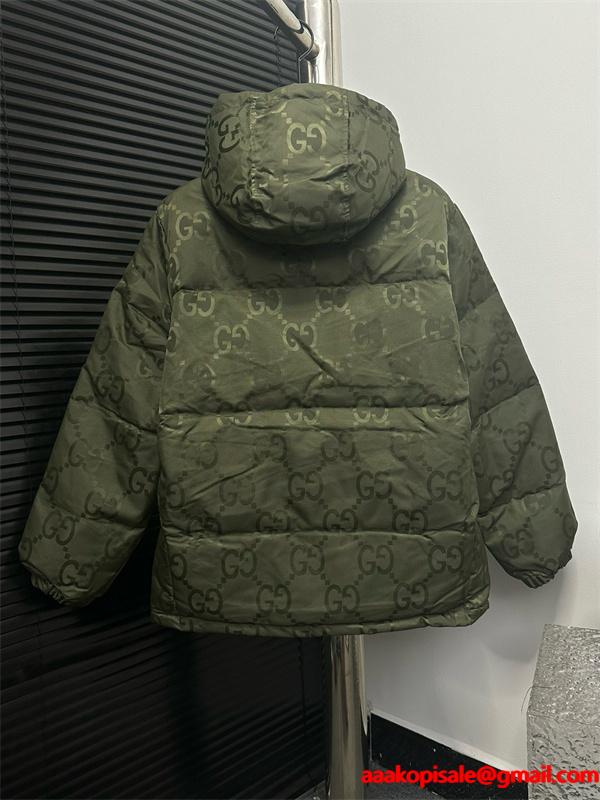 グッチ コピー 2025秋冬 防寒 ネイビー GUCCI ダウン 売れ筋注目 大人モード