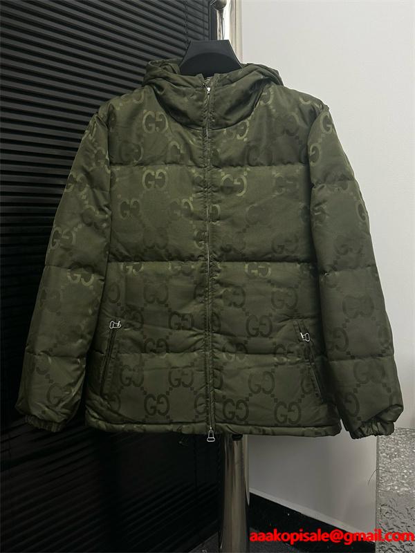 グッチ コピー 2025秋冬 防寒 ネイビー GUCCI ダウン 売れ筋注目 大人モード