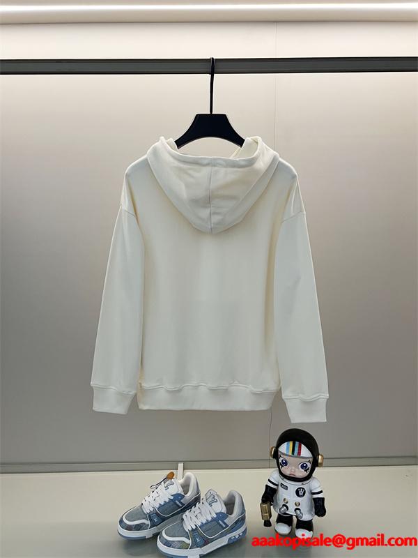 2025秋冬 ホワイト GUCCI グッチ コピー パーカー 高級感漂う 大人カジュアル 人気必至