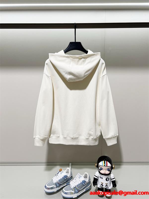 グッチ コピー 2025秋冬 高級暖か ブラック GUCCI ポイント パーカー モード感たっぷり