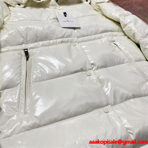 モンクレール コピー MONCLER 2025秋冬 新作 ブラック 高級 光沢 ロングダウンコート シルエット
